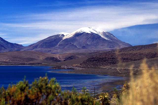 Вулкан Гуальятири в 2004 году
